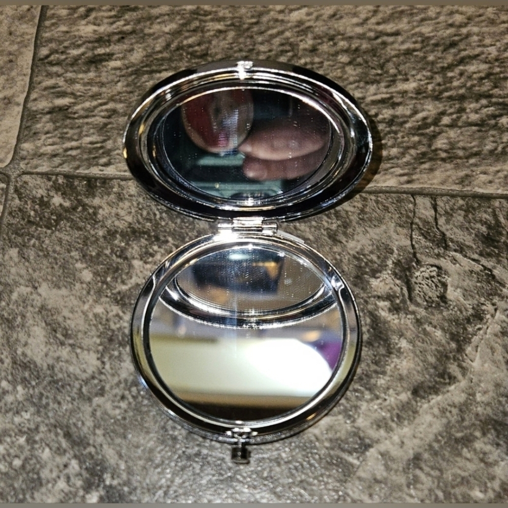 Light Pink & Silver Rhinestone Compact Mirror- New - Picture 4 of 10
